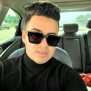 Meet your Posher, Luis